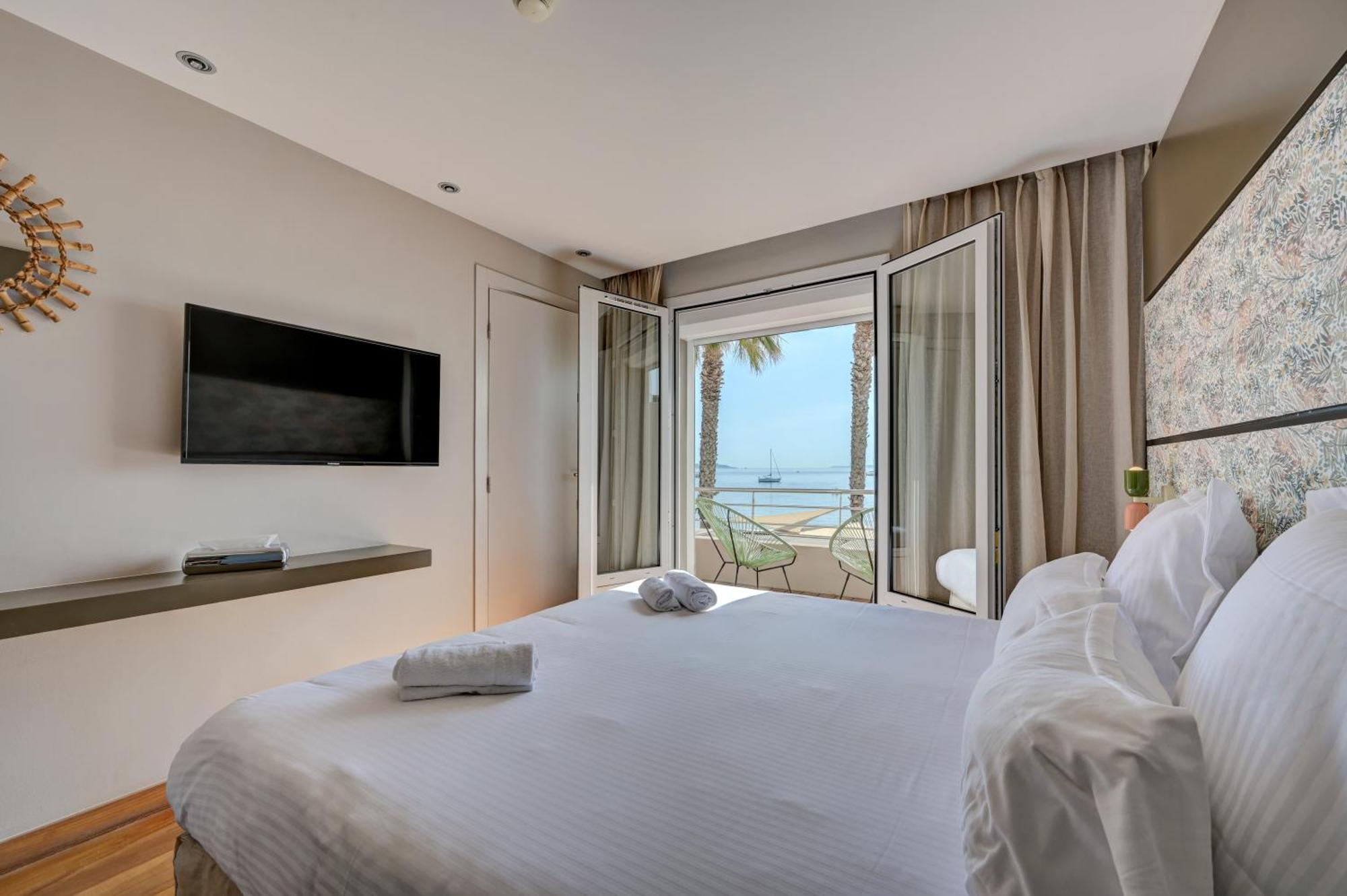 Hotel Bor Hyeres Luaran gambar