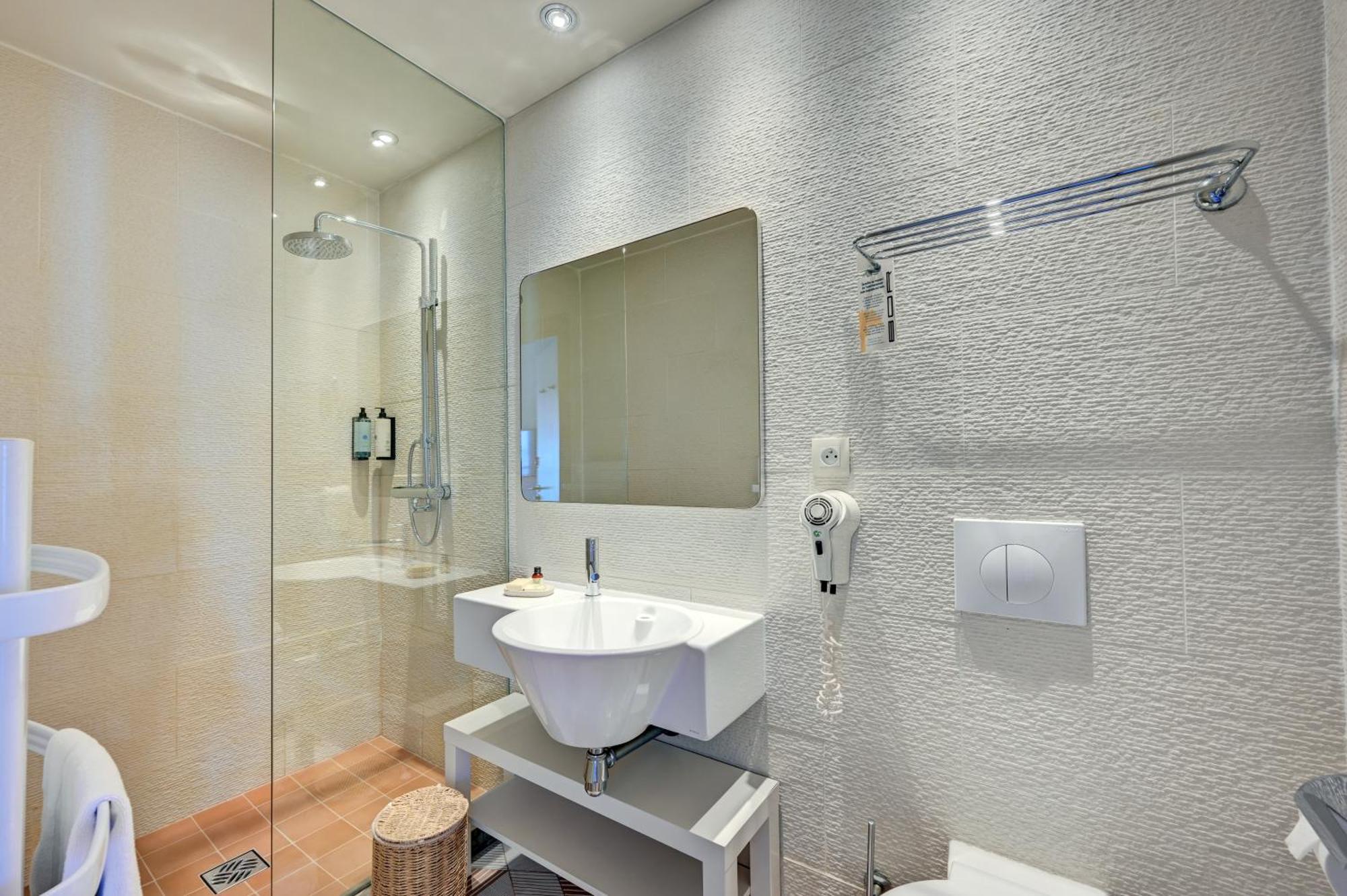 Hotel Bor Hyeres Luaran gambar