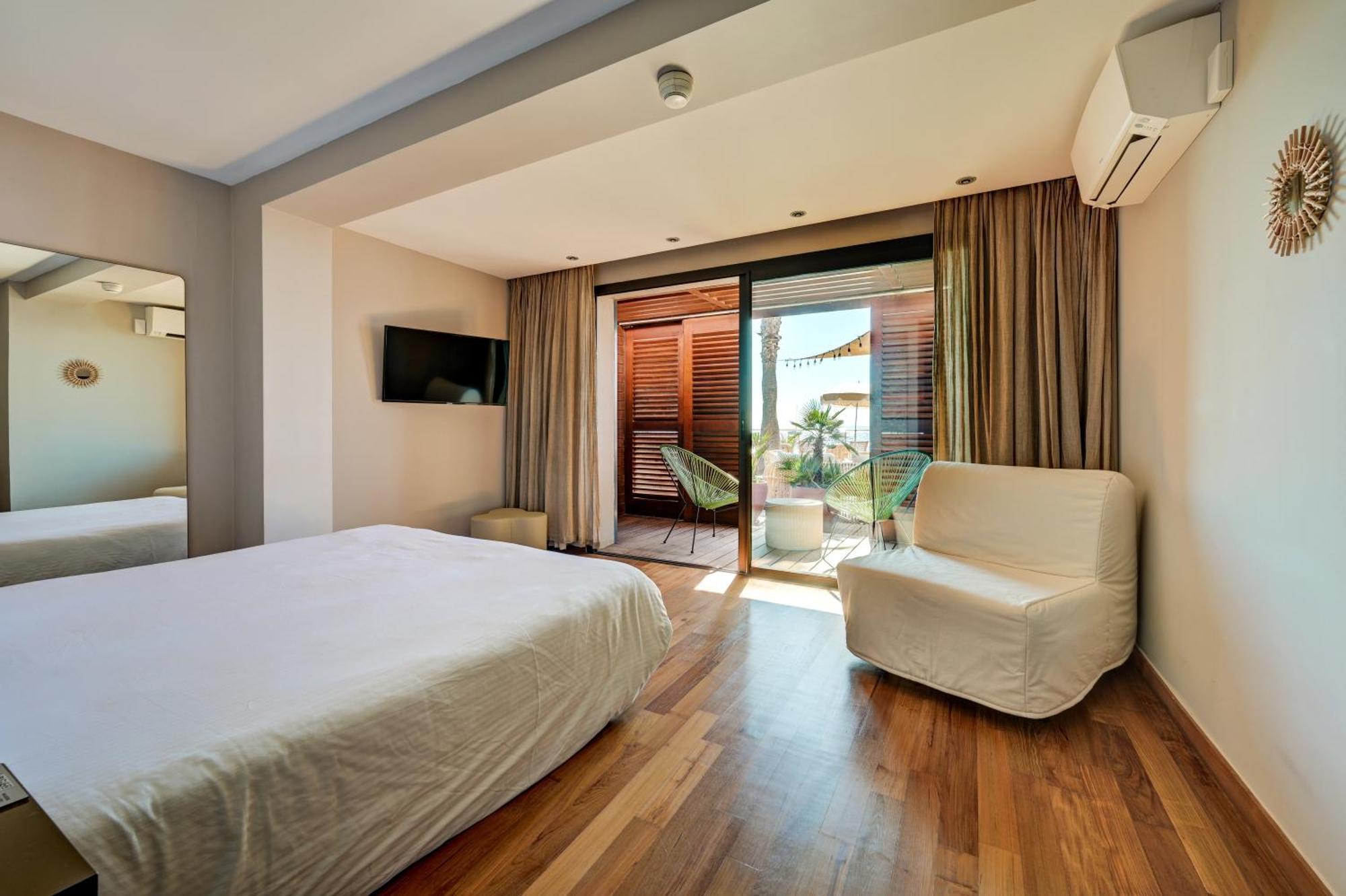 Hotel Bor Hyeres Luaran gambar